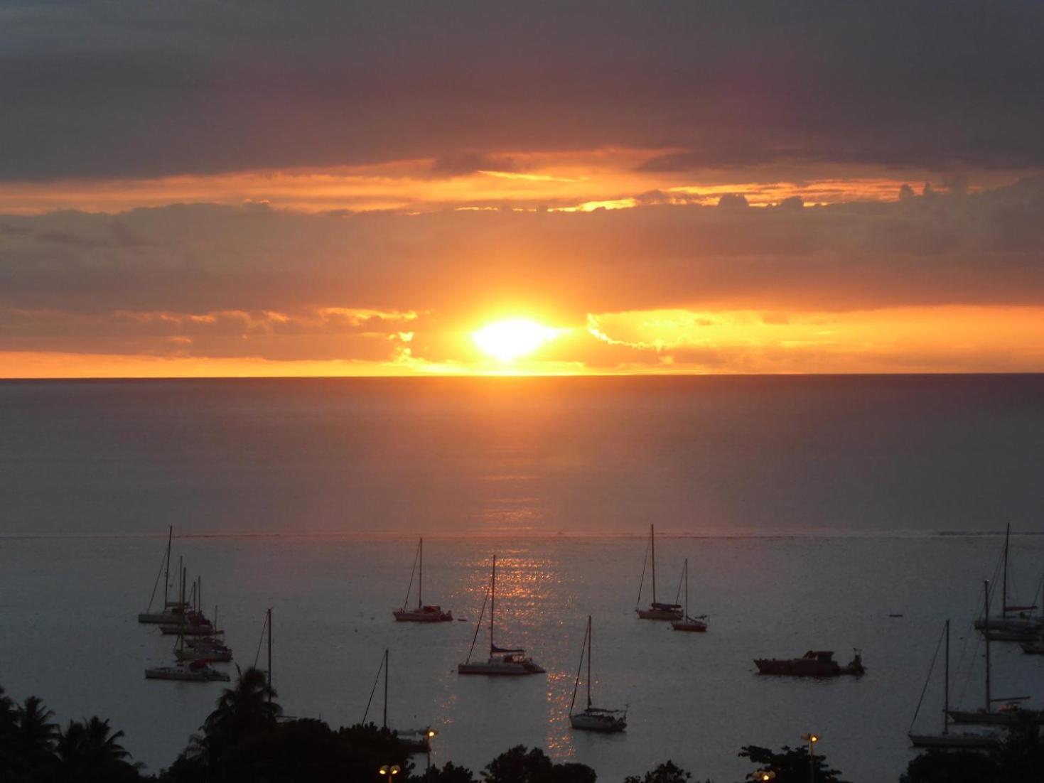 Maeva Sunset View Hotel Punaauia  Buitenkant foto